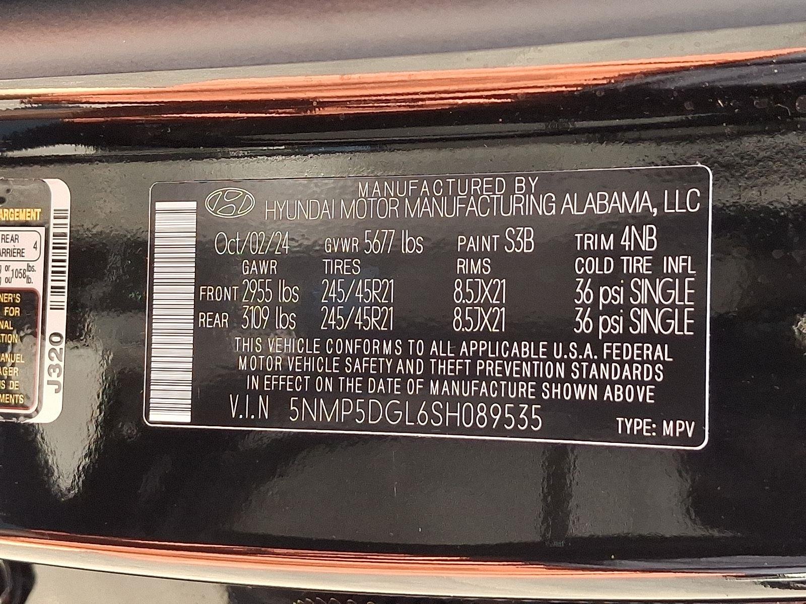 Used 2025 Phantom Black Hyundai Calligraphy image 29