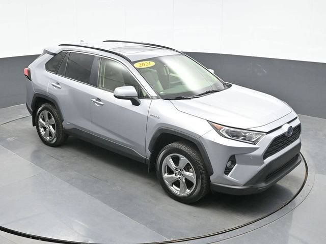 2021 Toyota RAV4 XLE Premium - Photo 14