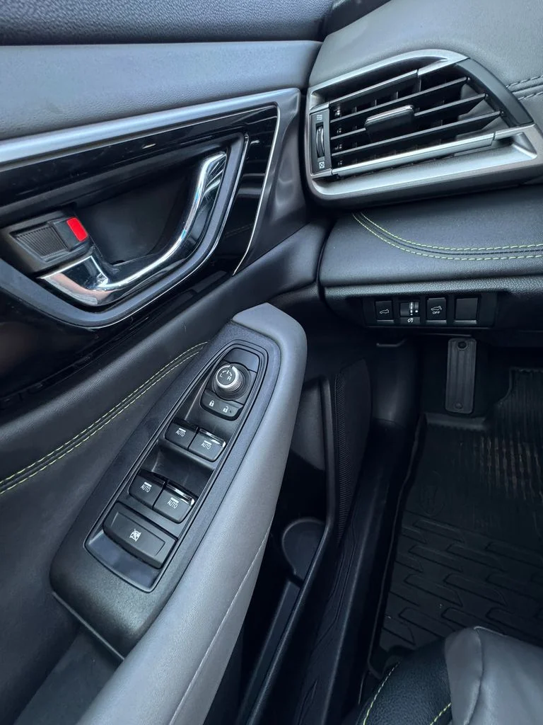 Used 2020 Silver Subaru Onyx Edition XT image 16
