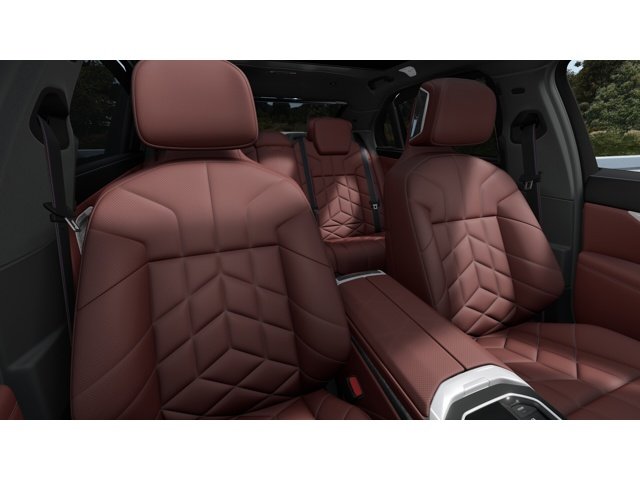 New 2026 Frozen Pure Grey Metallic BMW 760i xDrive image 11