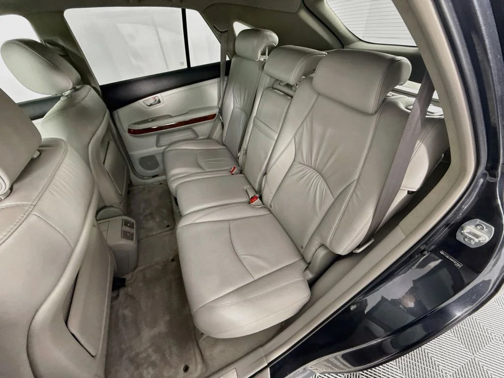 Used 2007 Flint Mica Lexus 350 image 25