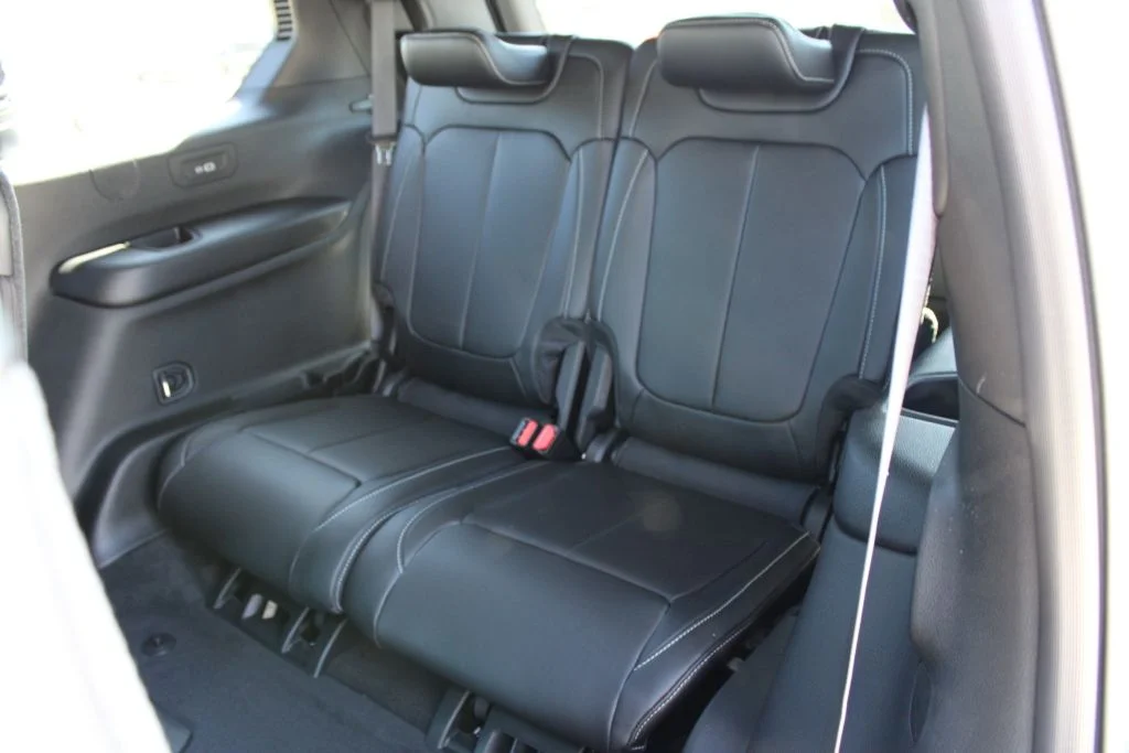 New 2026 Steel Blue Exterior Paint Jeep Limited image 17