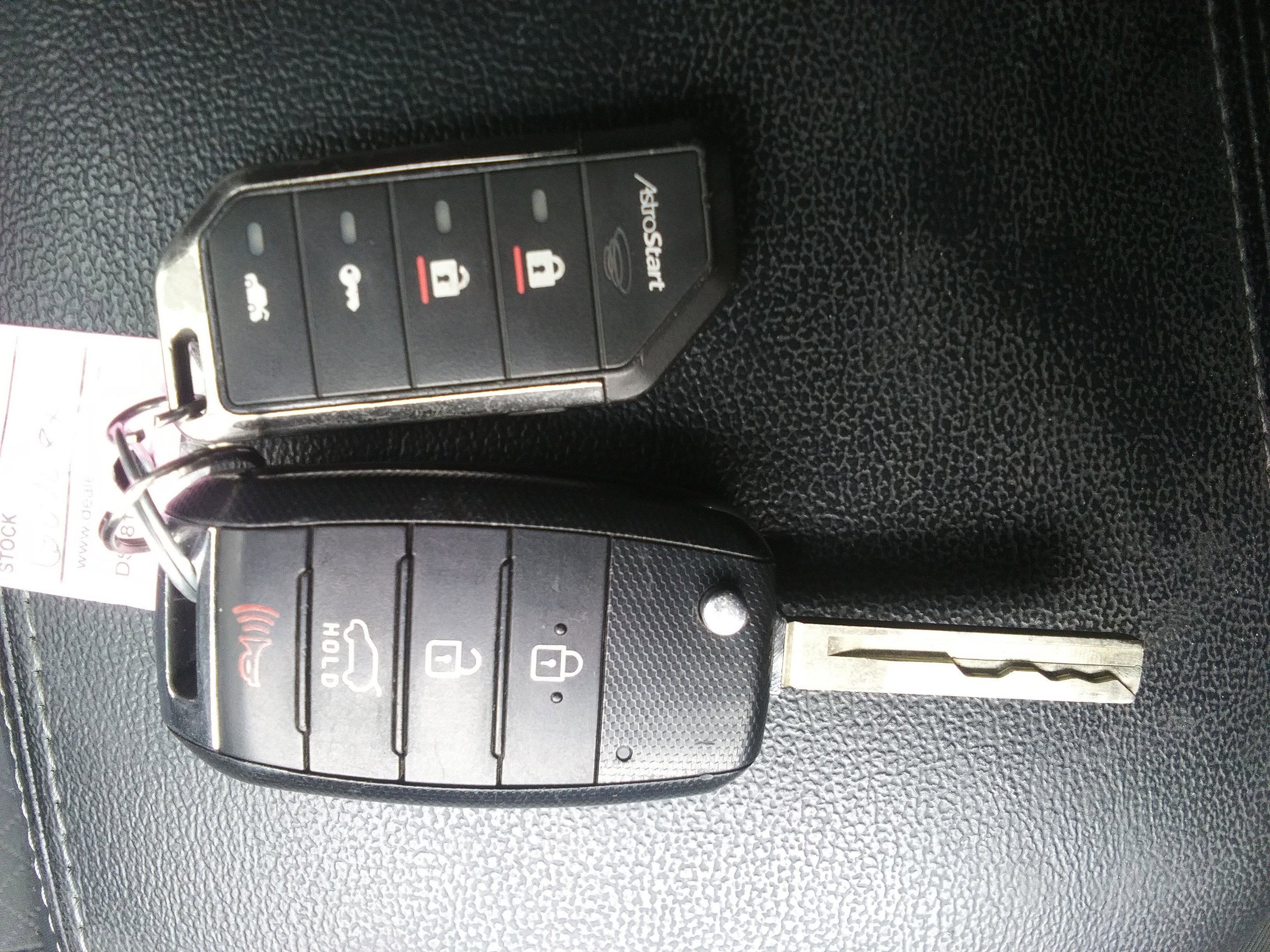 Used 2019 Blue Kia S image 21