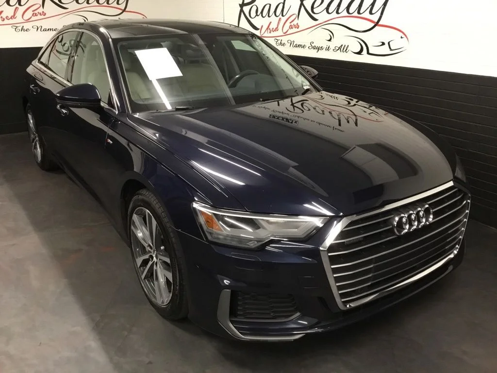 Used 2019 Blue Audi 3.0T Premium image 2