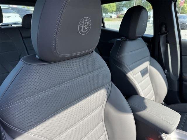2025 Alfa Romeo Tonale Base - Photo 9