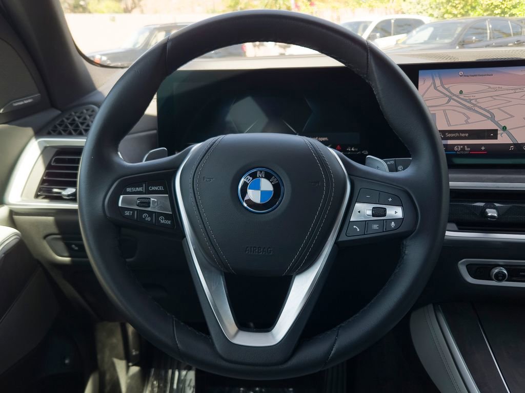 Used 2024 Alpine White BMW xDrive50e image 19