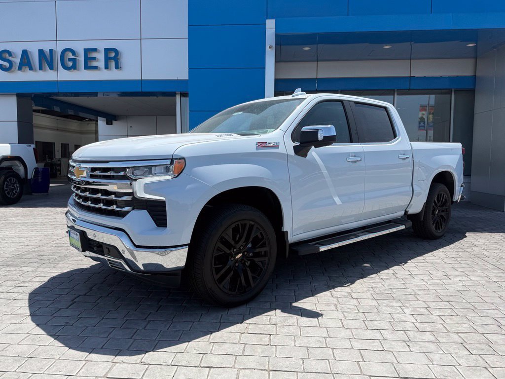 New 2026 Polar White Tricoat Chevrolet LTZ image 4