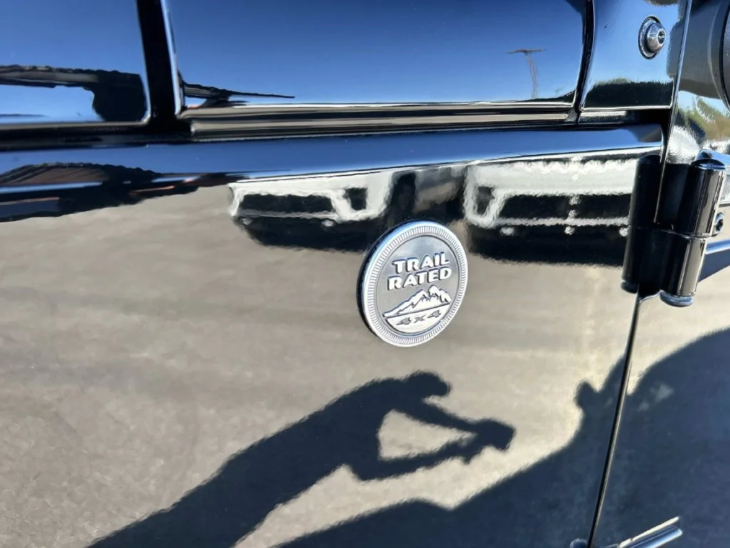 Used 2018 Black Jeep Unlimited Sport image 41