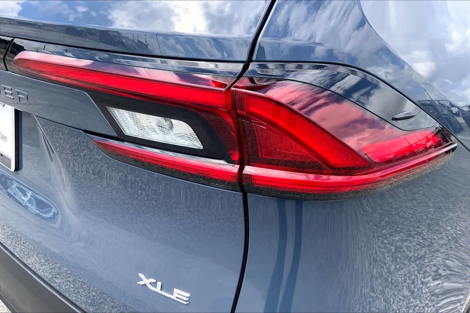 Used 2025 Storm Cloud Toyota XLE image 30