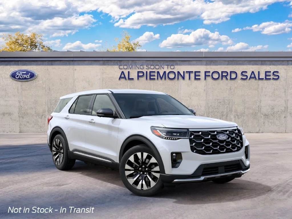 New 2027 Star White Metallic Tri-Coat Ford Platinum™ image 35