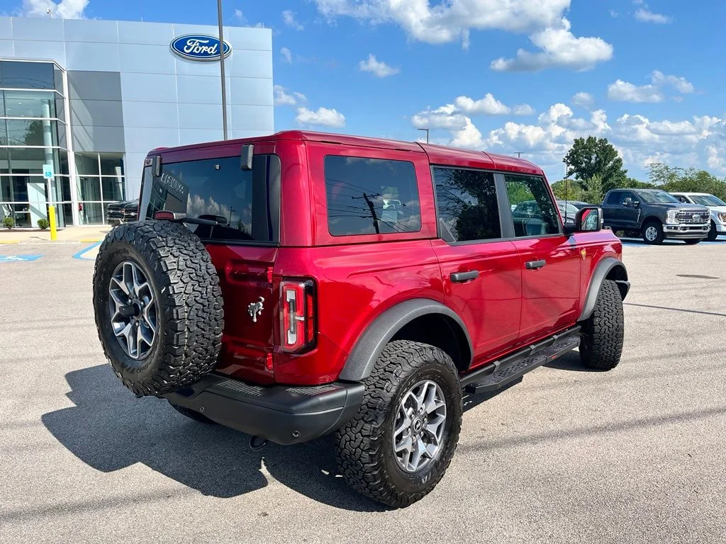 Used 2025 Red Ford Badlands image 5