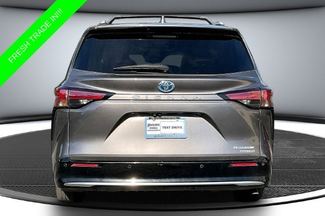 Used 2022 Gray Toyota Platinum image 6