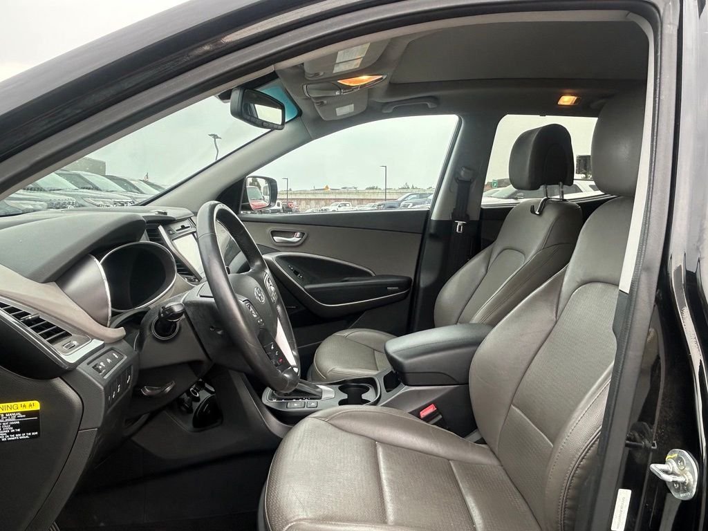 Used 2016 Twilight Black Hyundai 2.4 Base image 11