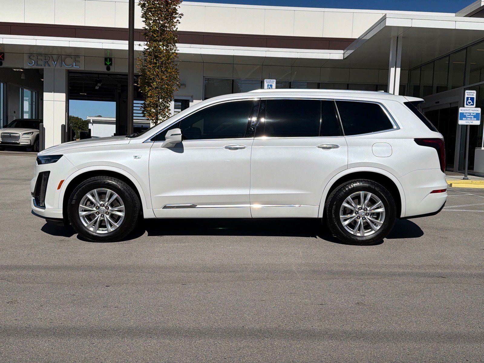 Used 2023 White Cadillac Luxury image 2