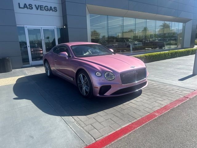 Used 2022 Gold Bentley V8 image 3