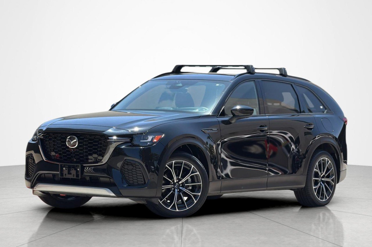 2025 Mazda CX-70 PHEV Premium Plus AWD's photo