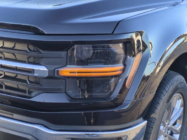 Used 2024 Black Ford XLT image 9