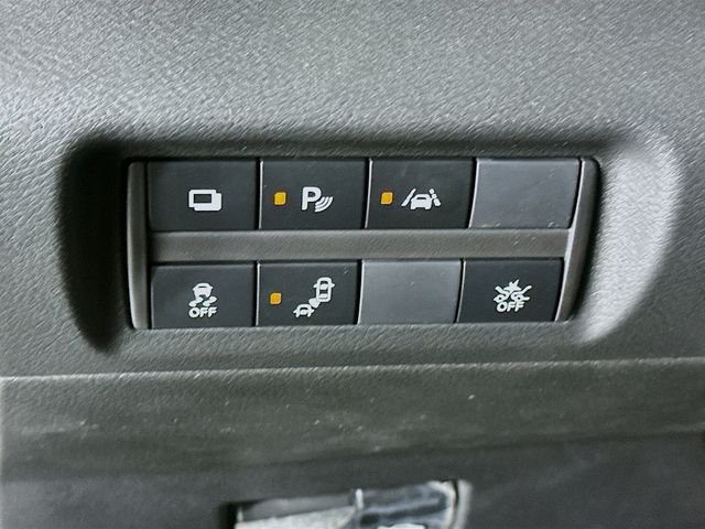 2025 Nissan KICKS PLAY Base - Photo 14