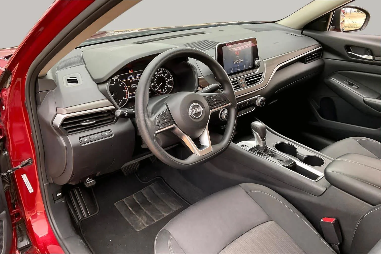 Used 2025 Scarlet Ember Nissan SV image 14