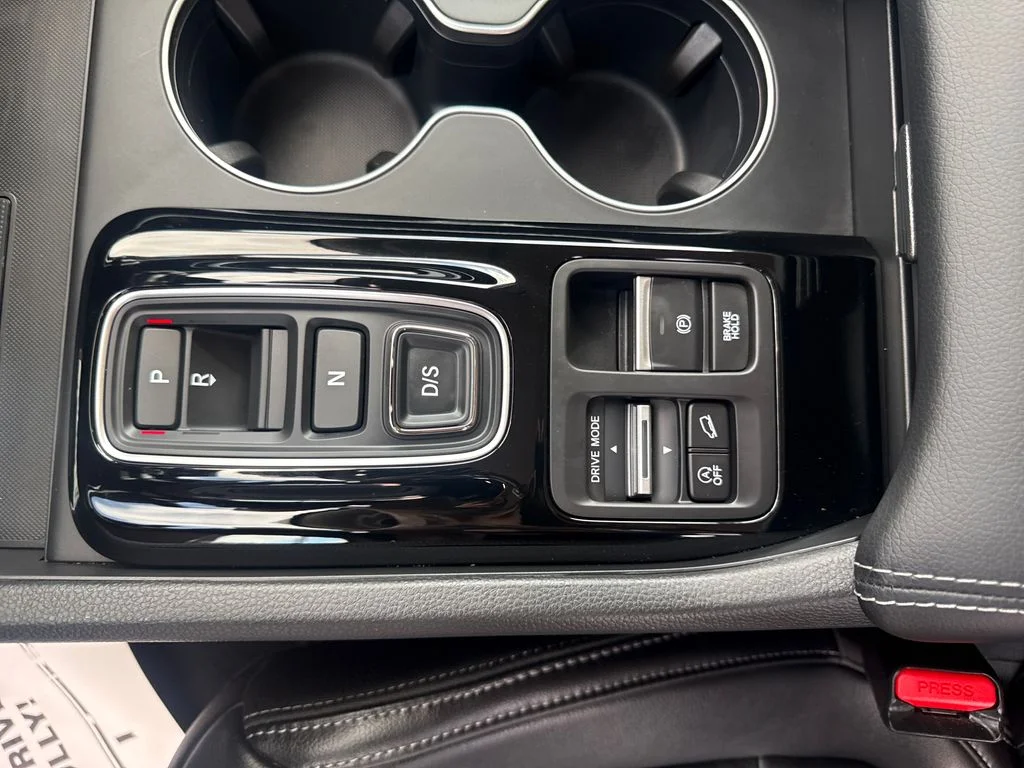 2025 Honda Pilot EX-L - Photo 25