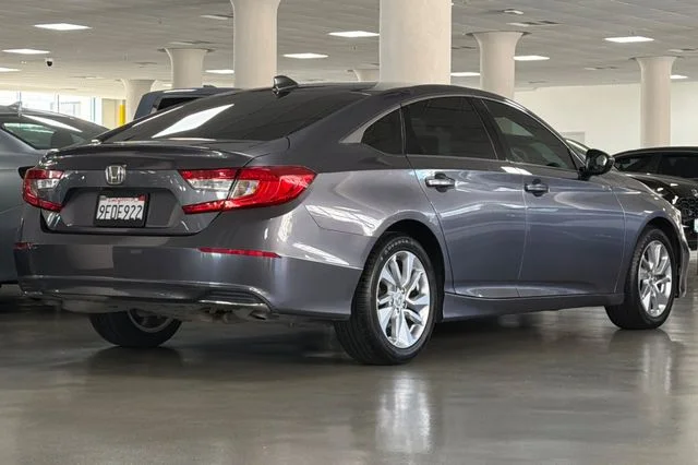 Used 2020 Modern Steel Metallic Honda LX image 7