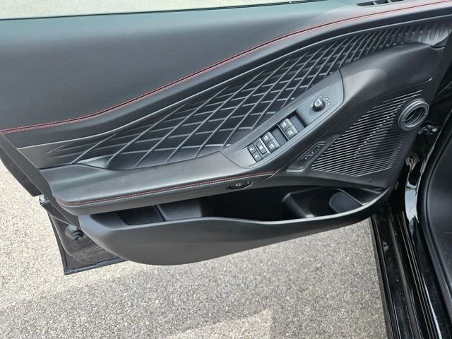 New 2026 Diamond Black Crystal Pearlcoat Dodge R/T image 10