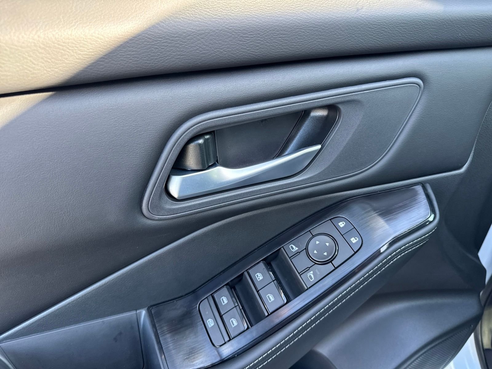 New 2026 Nissan Rogue SV 4D Sport Utility