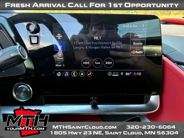 Used 2022 Red Chevrolet Stingray image 10