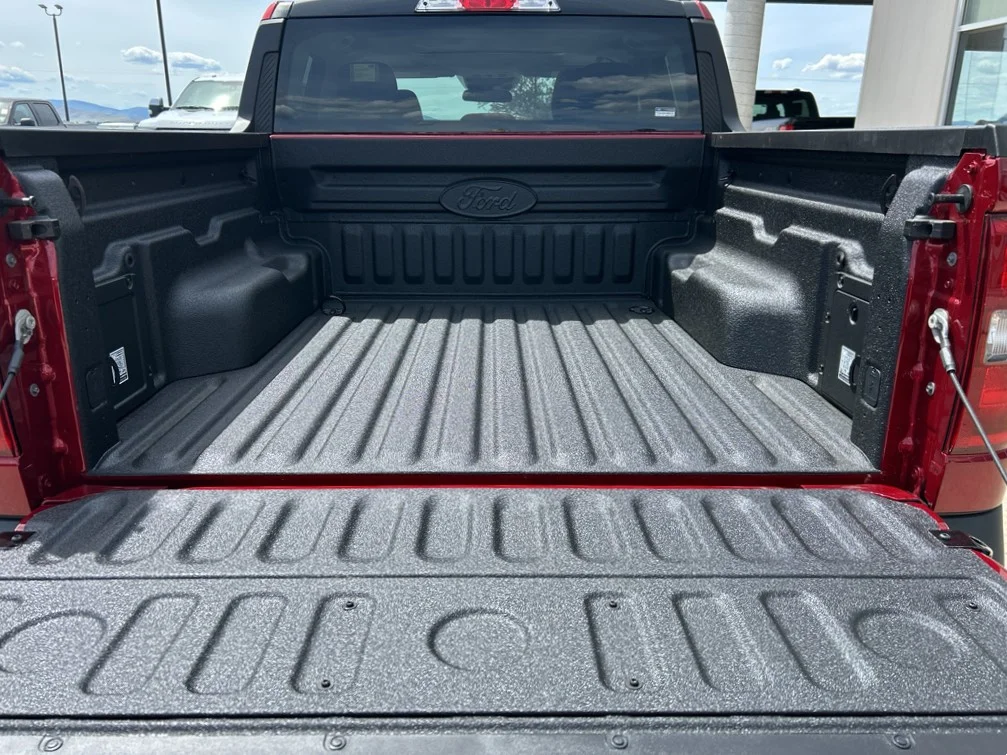 New 2026 Ruby Red Metallic Tinted Clearcoat Ford XLT image 22