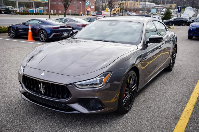 2024 Maserati Ghibli Modena Ultima