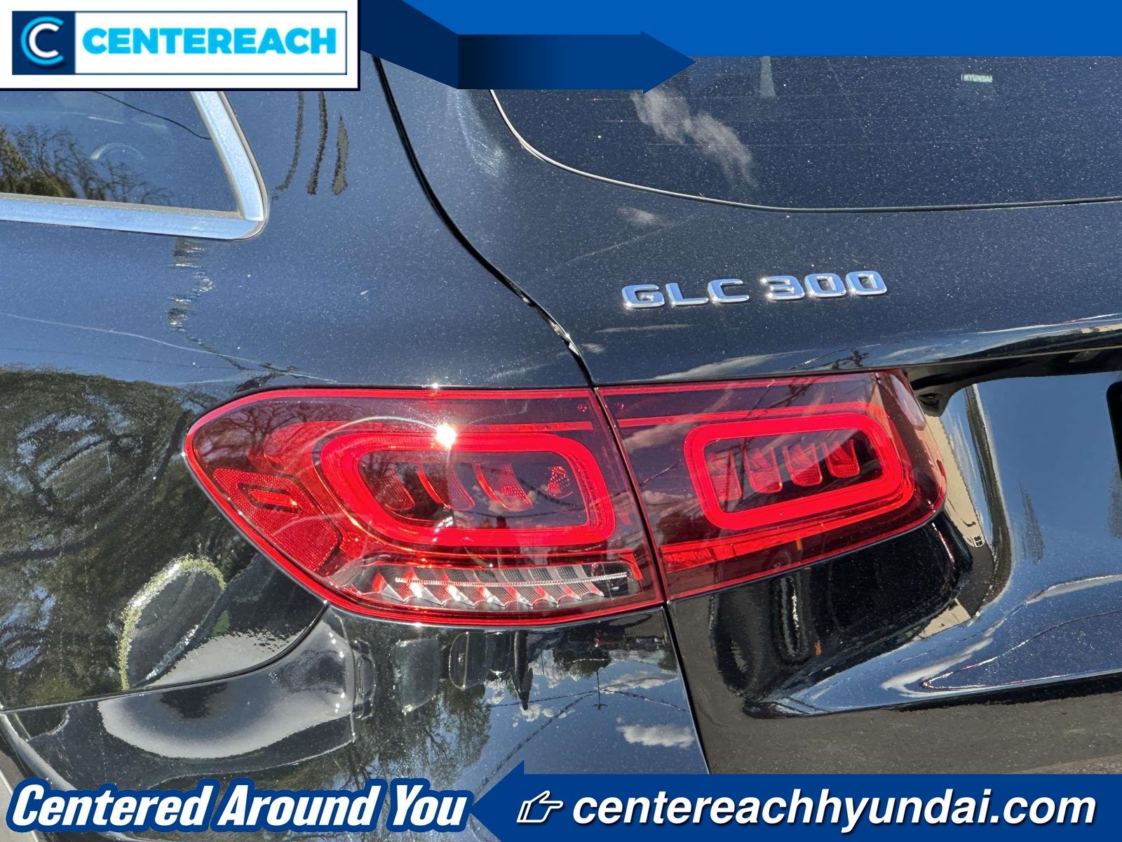Used 2022 Black Mercedes-Benz GLC 300 image 9