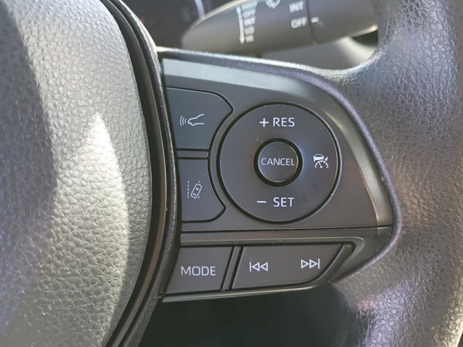 Used 2022 Silver Sky Metallic Toyota LE image 23