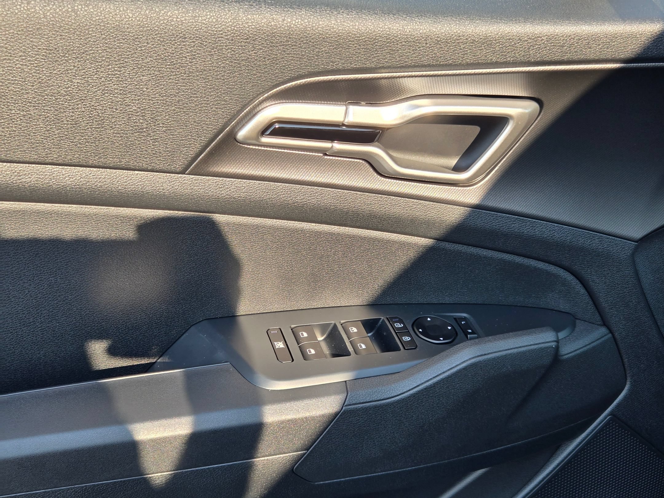 New 2026 Ebony Black Kia LX image 16