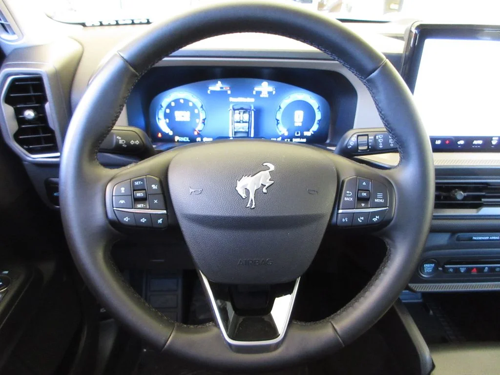 Certified Used 2025 Oxford White Ford Big Bend image 14