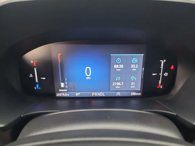 Used 2025 Gray Ford Active image 29
