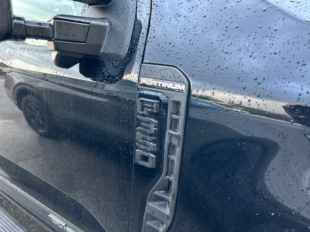 Used 2025 Black Ford Platinum image 3