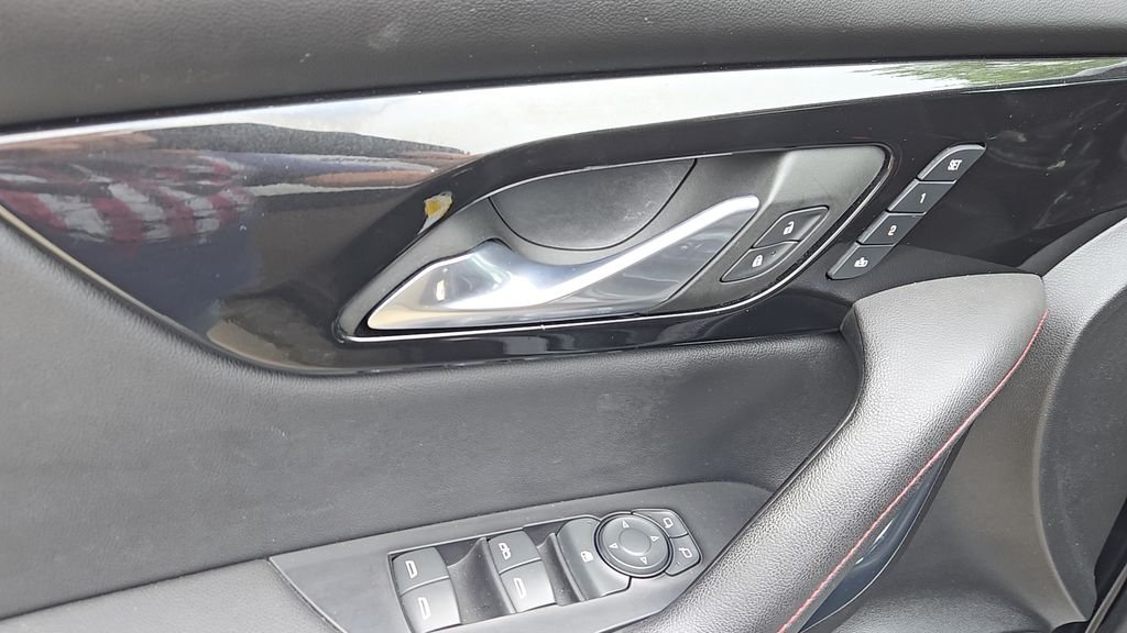Used 2023 Black Chevrolet RS image 7