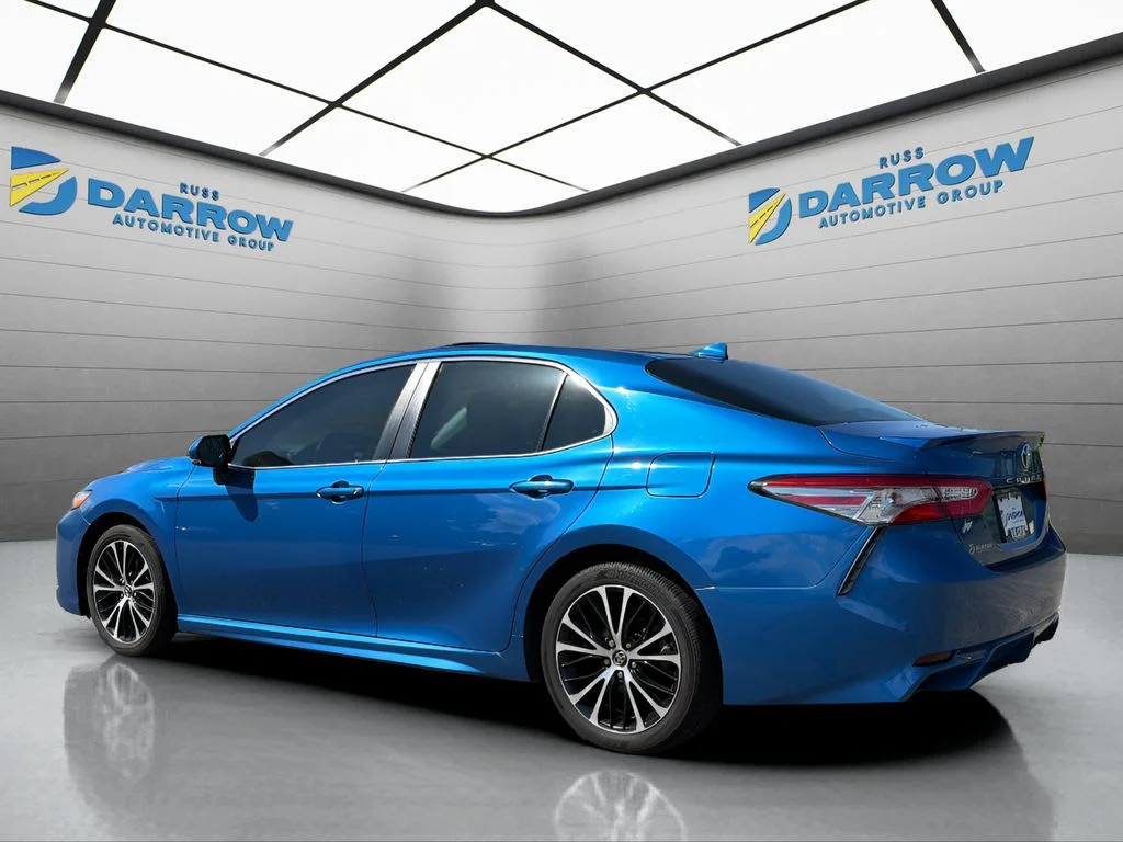 Used 2019 Blue Toyota SE image 3