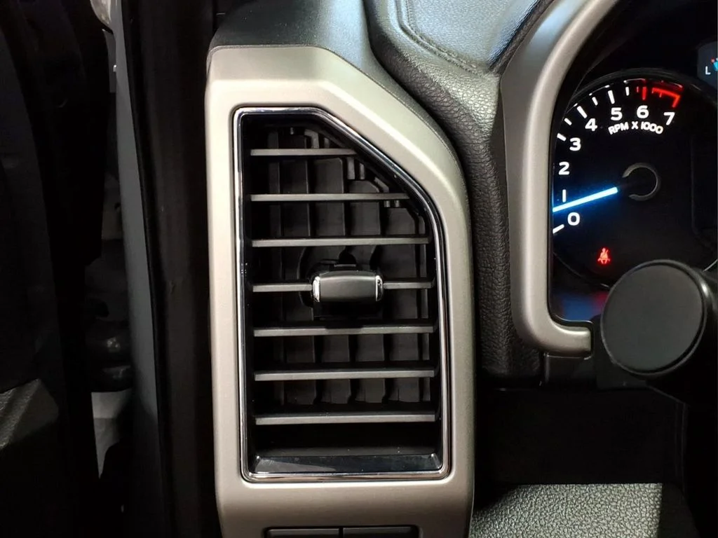 Certified Used 2019 Gray Metallic Ford Lariat image 18