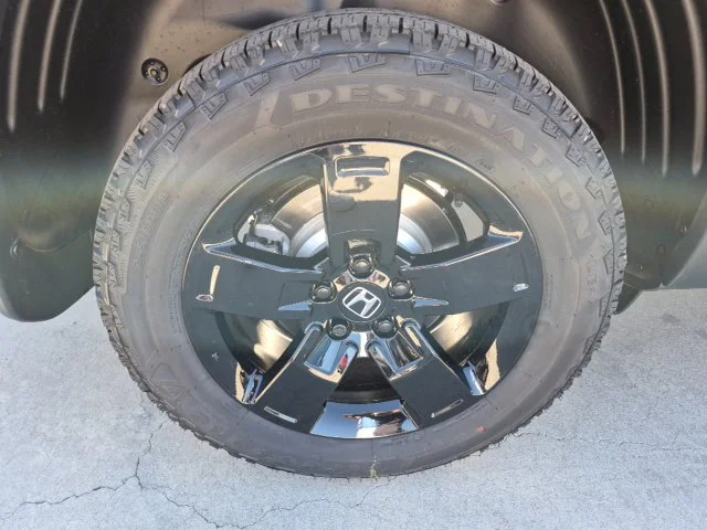 New 2026 Sonic Gray Pearl Honda Black Edition image 3