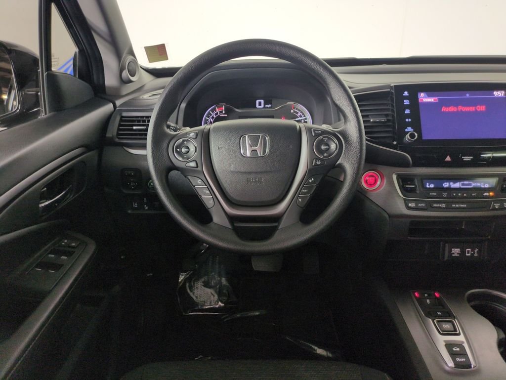 2023 Honda Ridgeline Sport - Photo 13