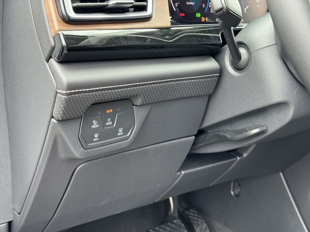 2026 Volkswagen Atlas SE w/Tech - Photo 28