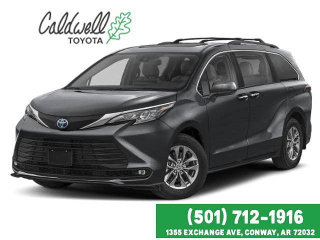 2025 Toyota Sienna XLE 8-Passenger Hybrid FWD's photo