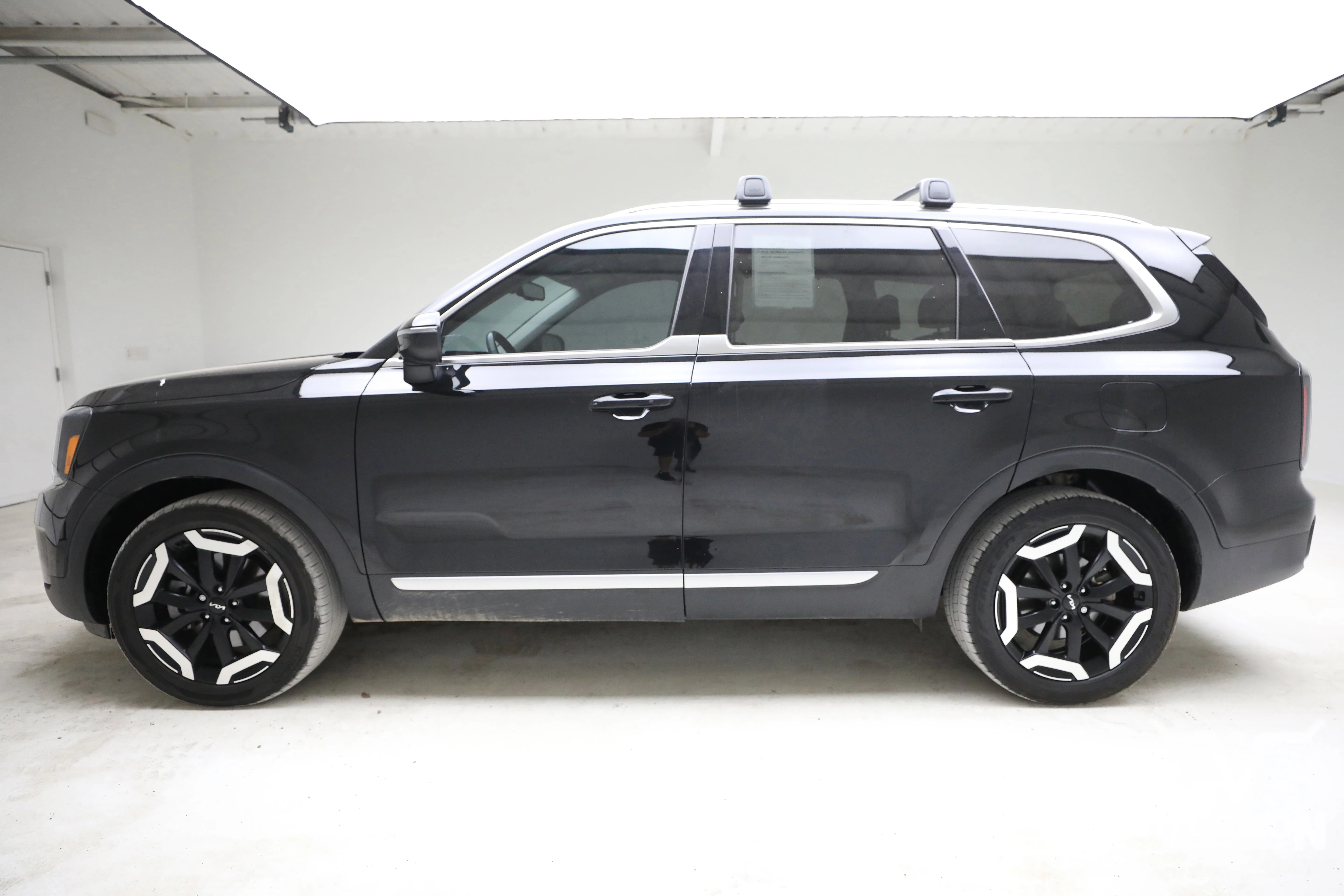 Pre-Owned 2024 Kia Telluride EX FWD