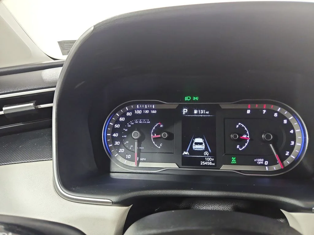Used 2023 Red Hyundai SEL image 16