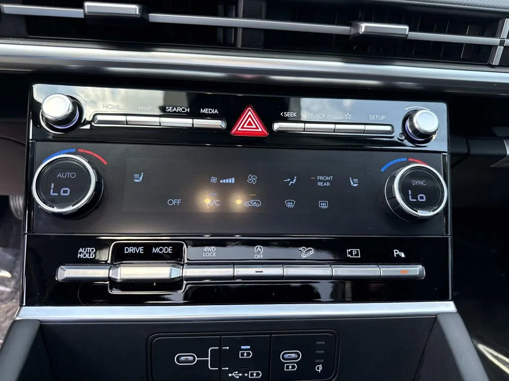 2025 Hyundai Santa Fe XRT - Photo 32