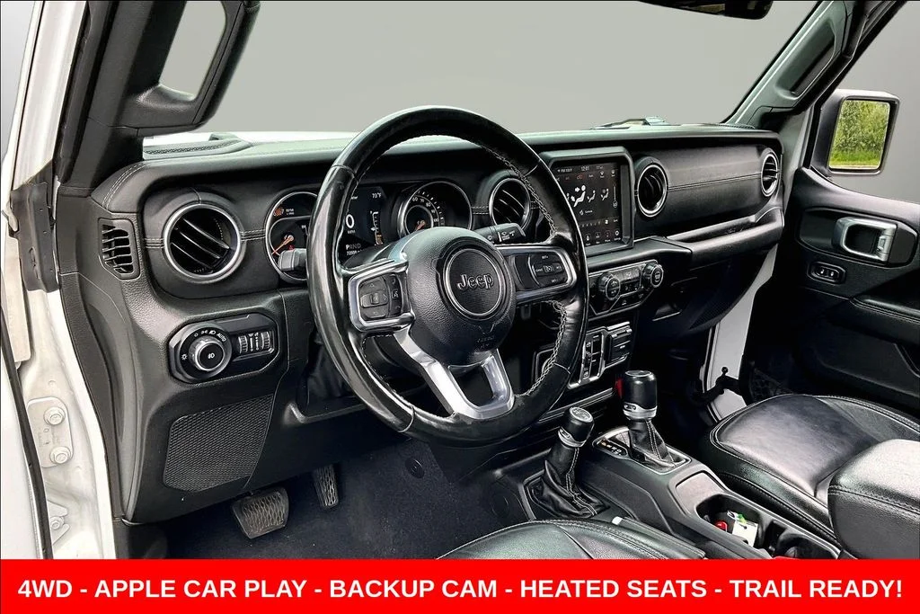 Used 2022 White Jeep Unlimited Sahara image 17