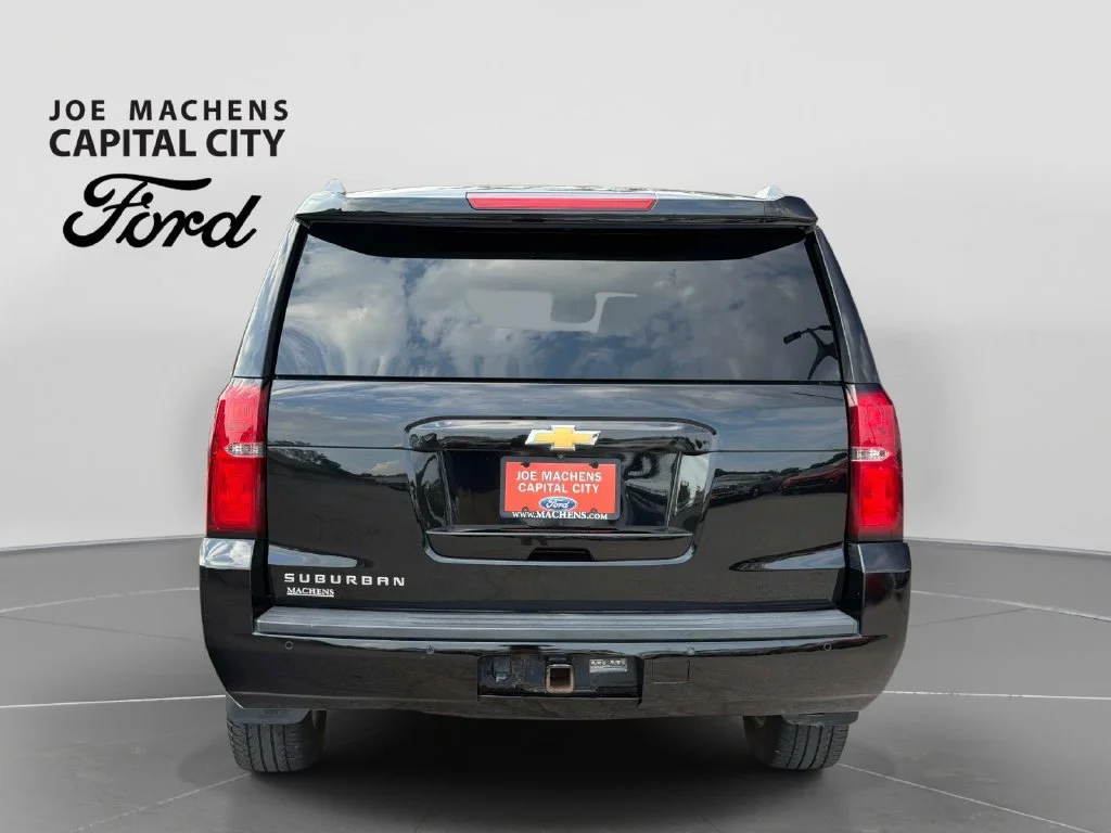 Used 2016 Black Chevrolet LT image 6