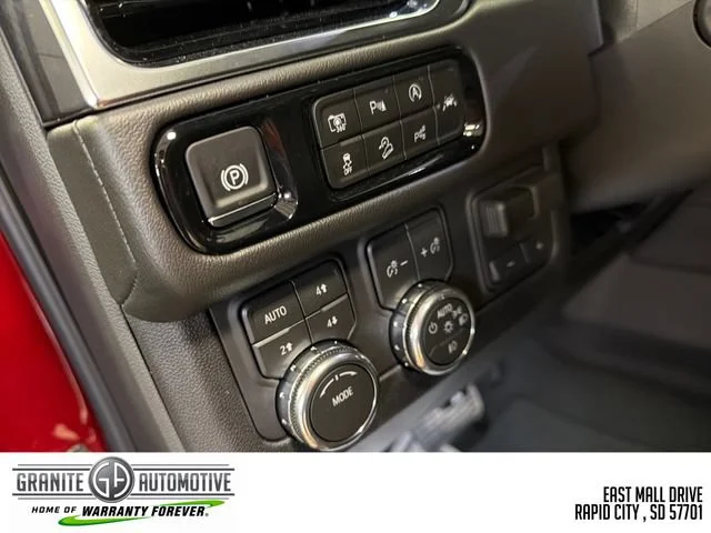 2026 GMC Yukon XL Denali - Photo 33
