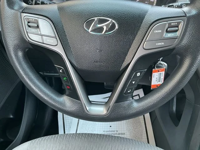 Used 2017 White Hyundai 2.4 Base image 18